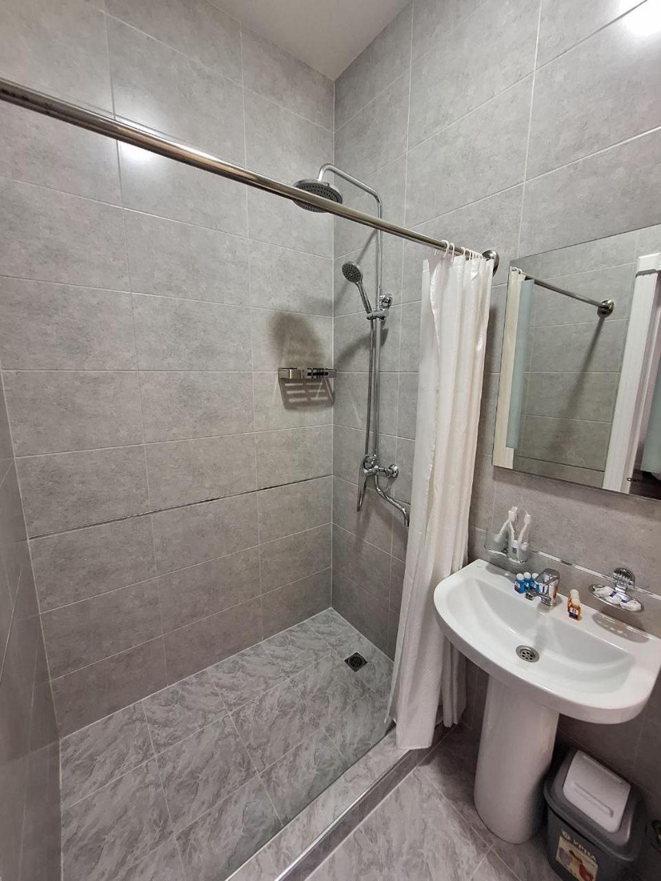 Old Station Hotel Samarkand Ngoại thất bức ảnh